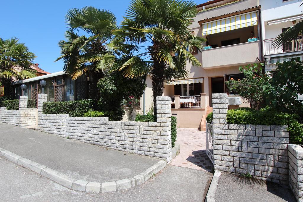Guest House Aurora Rovinj Exteriör bild