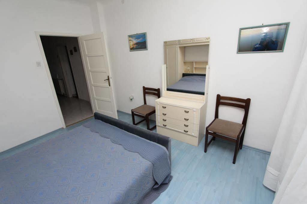 Guest House Aurora Rovinj Exteriör bild